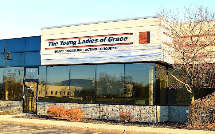 The Young Ladies of Grace Picture 6