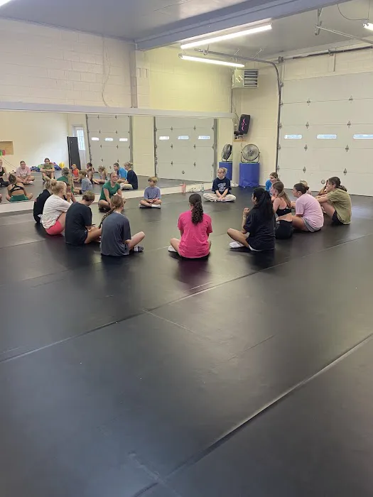 The Salt Flat Dance Collaborative Picture 2