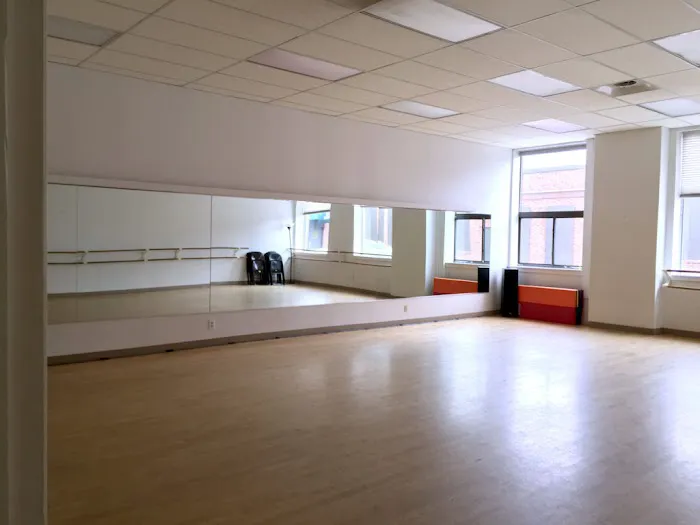 Casco Bay Movers Dance Studio Picture 3