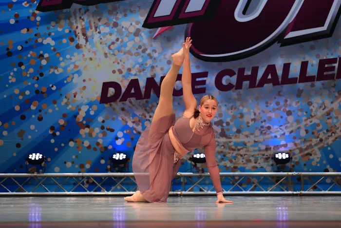 Dance With ME Picture 5
