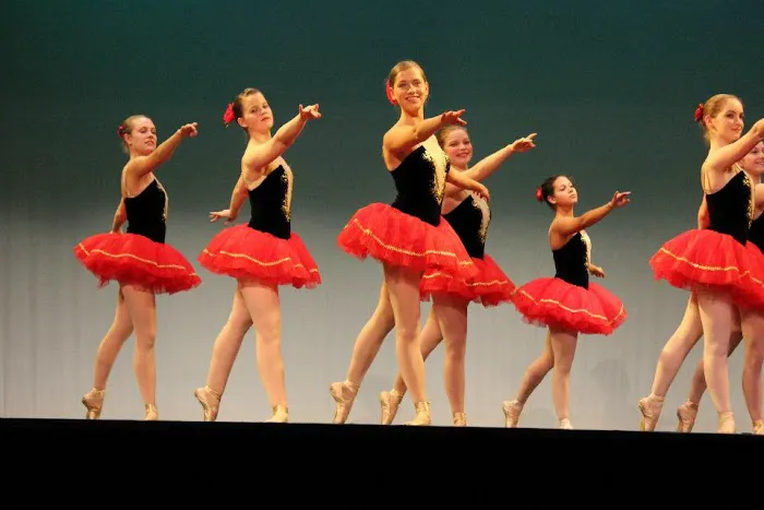 The Hamilton Wenham School of Dance Picture 1