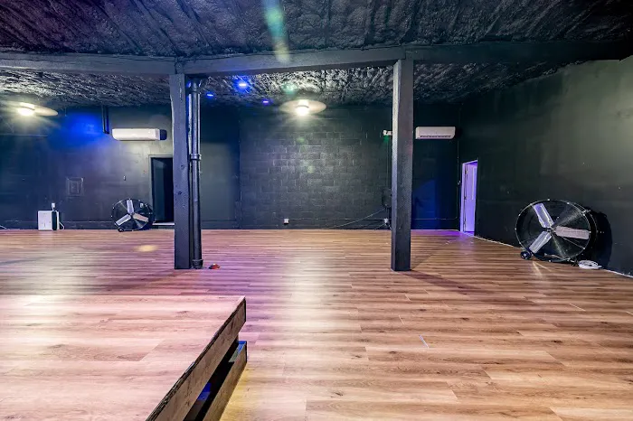 The Vibe Studio of Lynchburg Picture 3