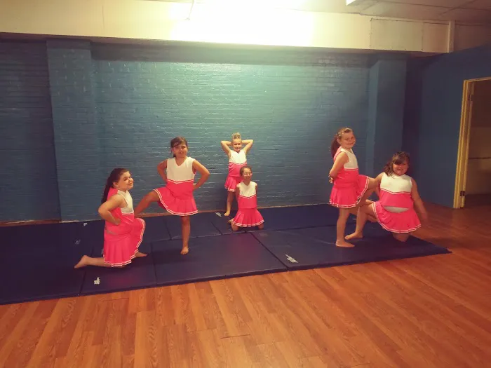 Layne Studio 4 Dance Picture 2