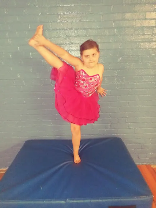 Layne Studio 4 Dance Picture 4