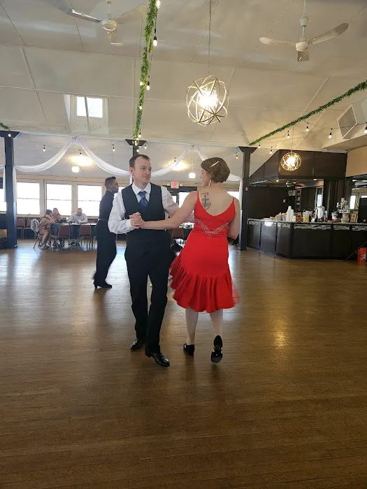 DanceAbel Ballroom Studio Picture 4