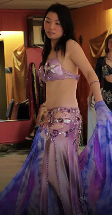 Belly Dance at Oasis Dance Center Picture 2
