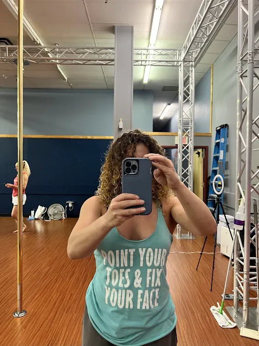 ROC Pole & Fitness Picture 4