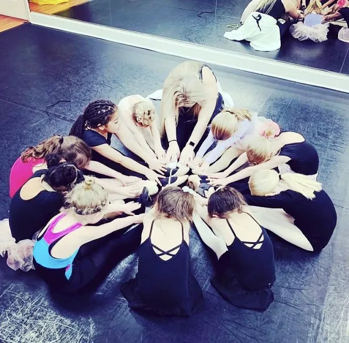 Premier Dance Center Picture 3