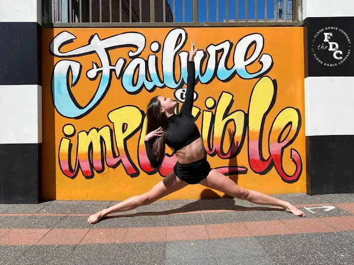 The Floor Dance Company Picture 2