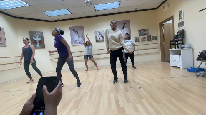 Trinity Performing Arts Studio Picture 8
