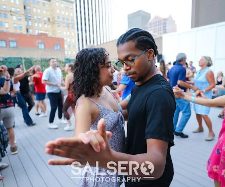 Salsero Roc Dance Academy
