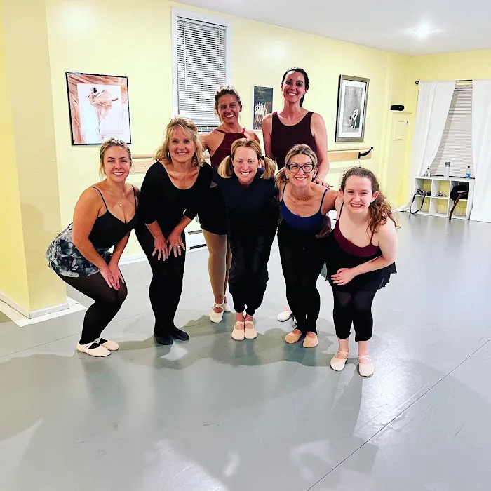 Tournesol Dance - A Dance School For Grownups Picture 1