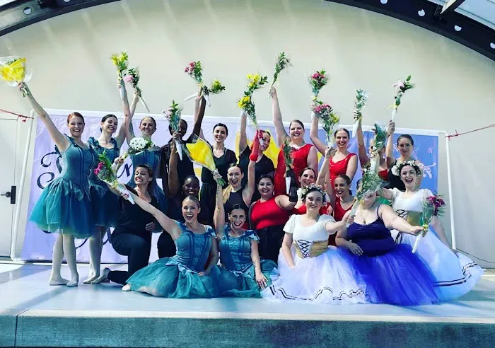 Tournesol Dance - A Dance School For Grownups Picture 7