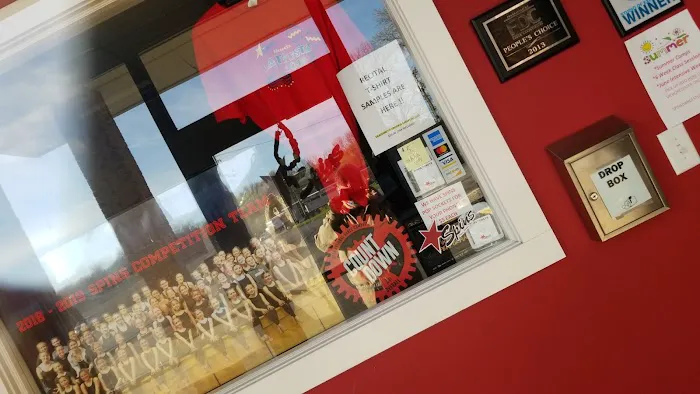 Spins Dance Studio, Inc. Picture 9