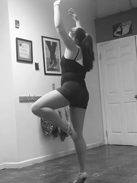 Miss Lisa's Artistry of Dance Picture 4