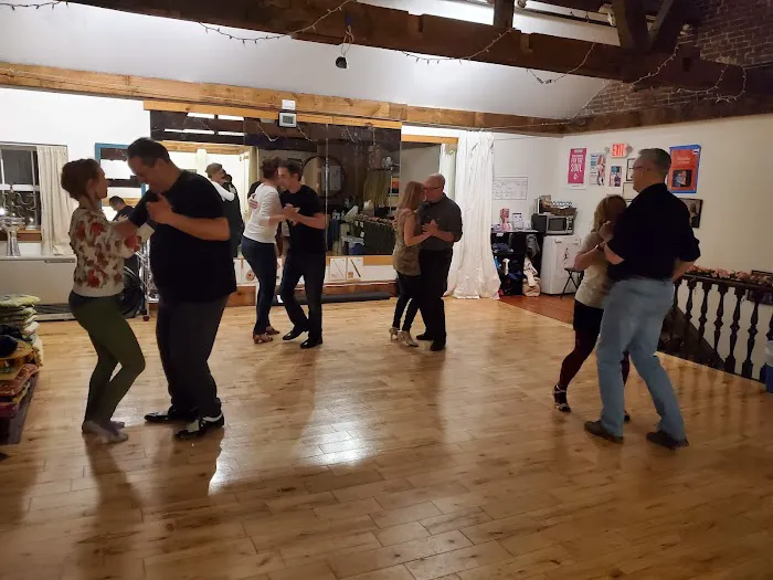 Danza Latina dance studio Picture 8