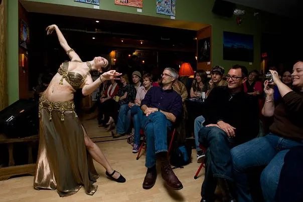 Rosa Noreen - Belly Dance Classes and Performance Picture 7
