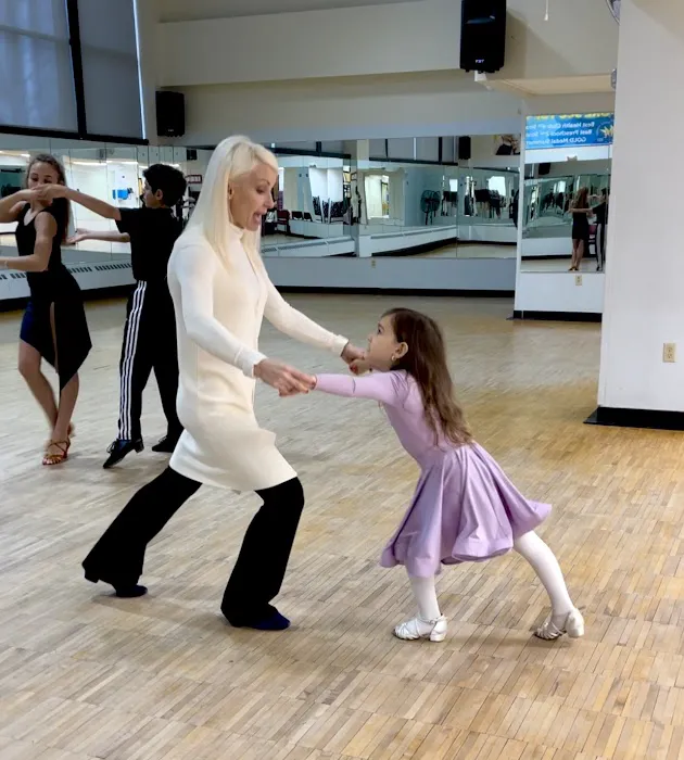 Top Dance Studio Picture 5