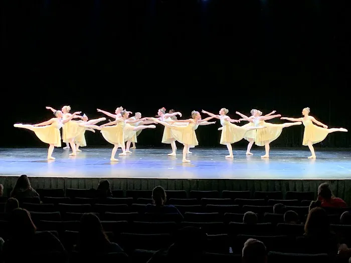 A Time To Dance Picture 2