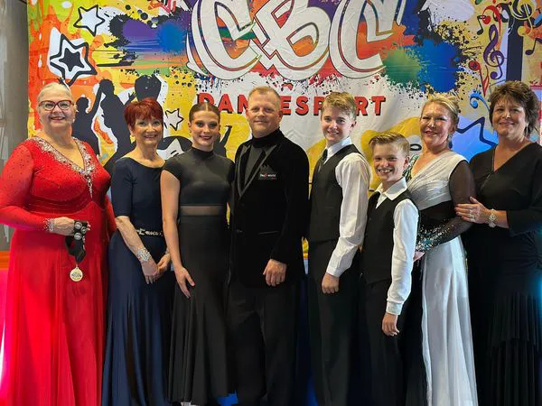 Prestige Ballroom Dance Studio - North Canton Picture 9