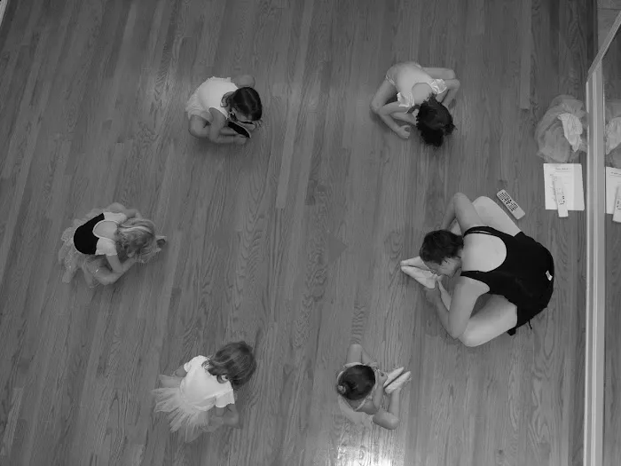 Dance With Me studios Picture 6