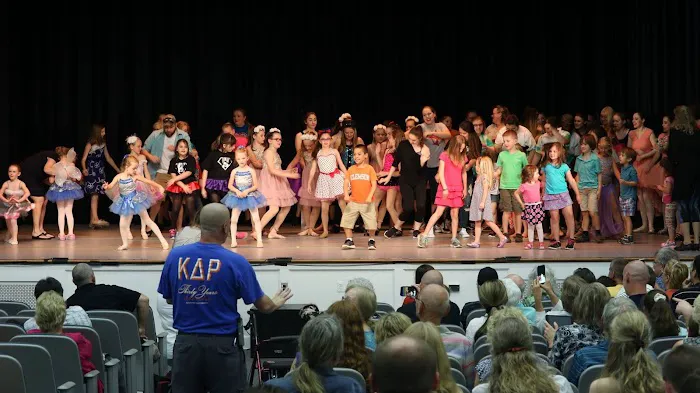 U Can Dance LLC Picture 1