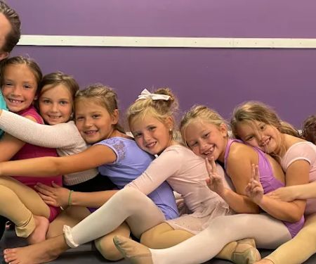 On Pointe Arts LLC