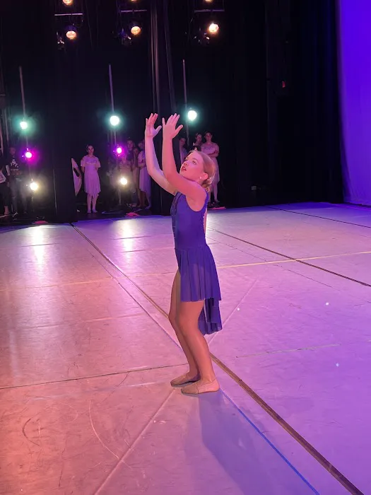 Janet Dunstan's Dance Academy Picture 4
