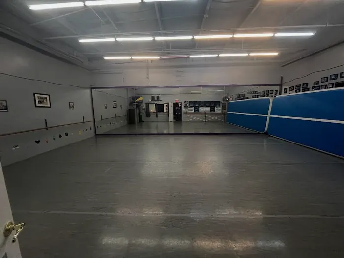Strike It Up Artistic Center Picture 1
