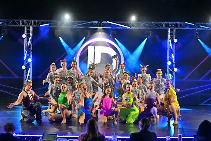 Surge Dance Complex Picture 2