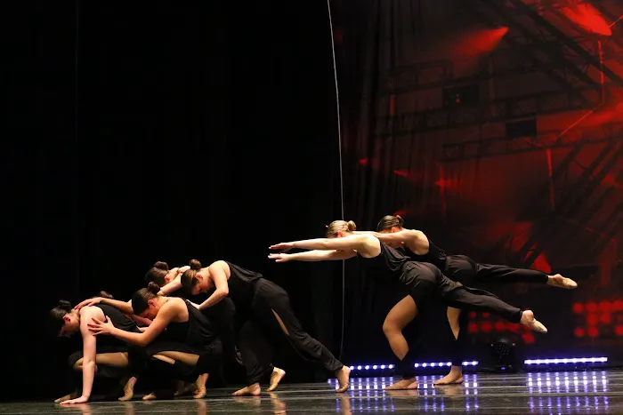 Tallmadge Academy of Dance Picture 1