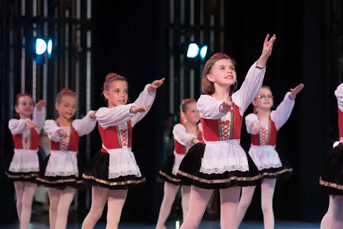 Michelle’s Turning Pointe School of Dance Picture 9