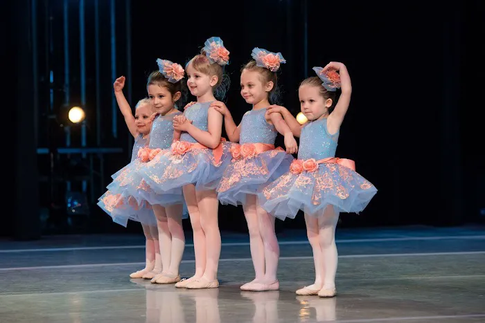 Michelle’s Turning Pointe School of Dance Picture 10