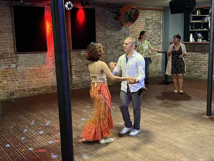 Salsa Ithaca Picture 1