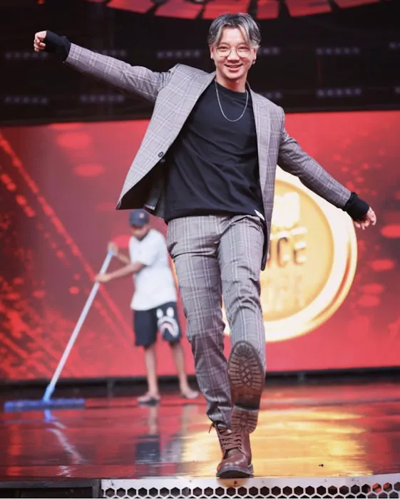 RBNK DANCE STUDIO Picture 5