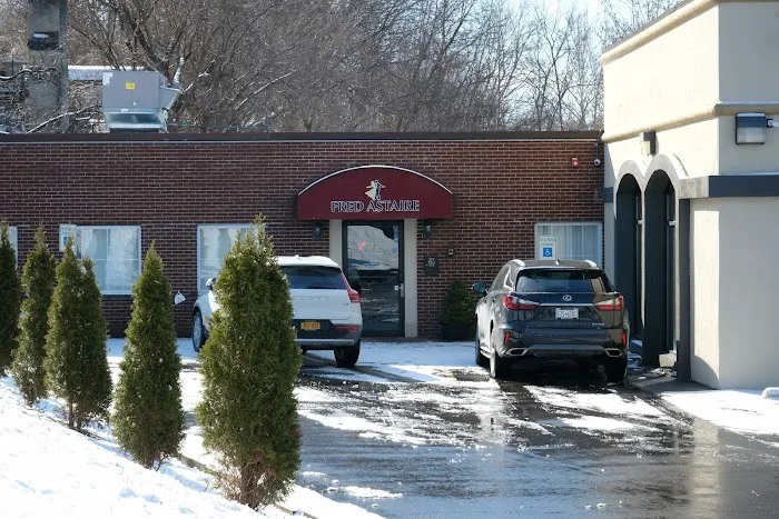 Fred Astaire Dance Studios Picture 2