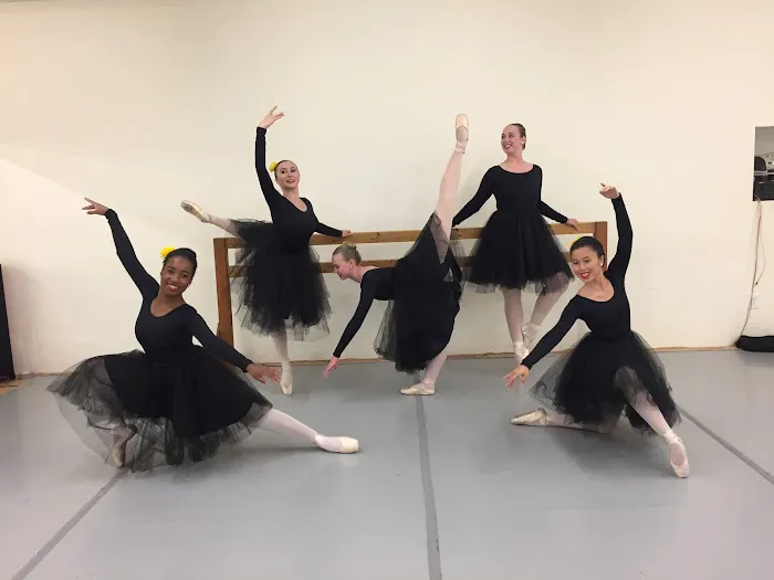 Light of the World Ballet Picture 3