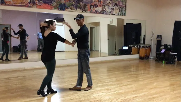 Cleveland Salsa Passion Picture 3
