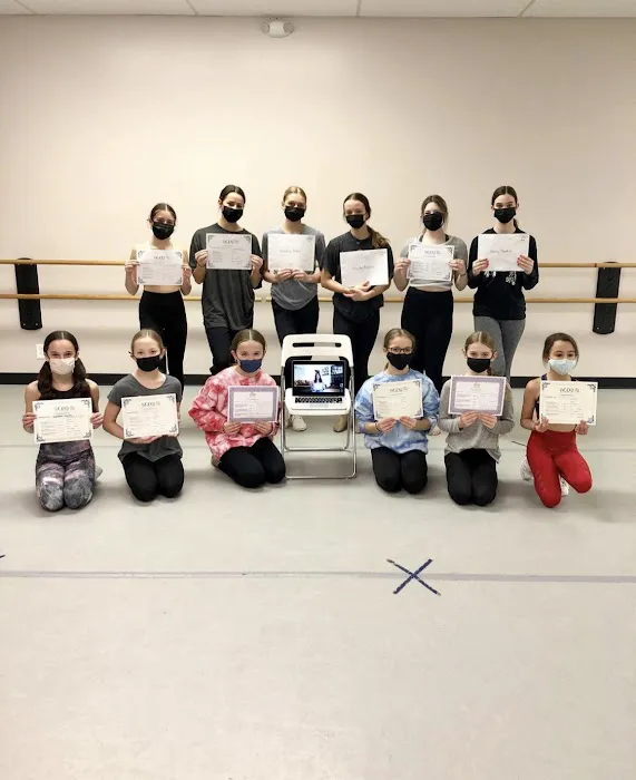 Dance Stop Picture 3