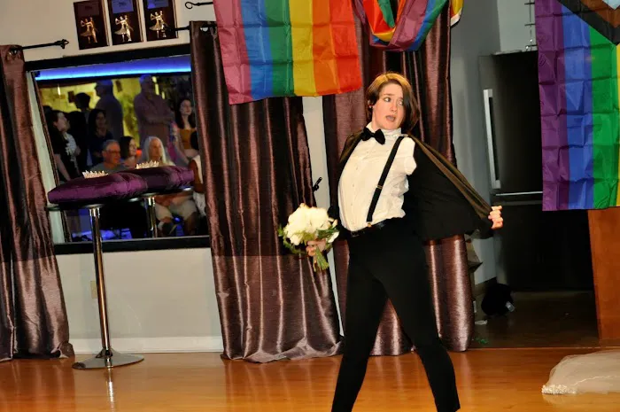 Fred Astaire Dance Studios Picture 6