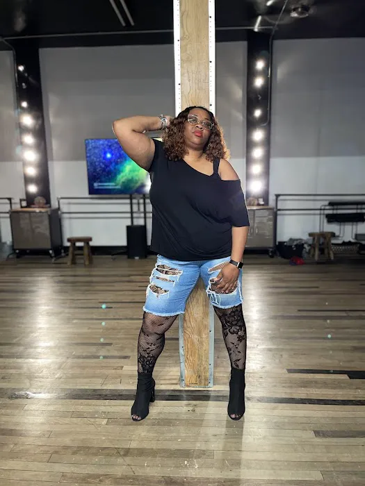 Strut and Slay 216 (Heels Dance and More) Picture 5
