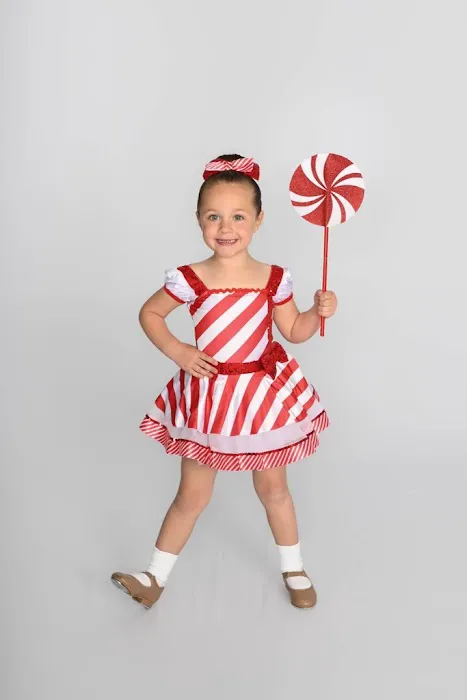 ​​​Revolutions Dance Academy Picture 9