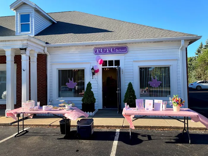 Tutu School Akron Picture 3