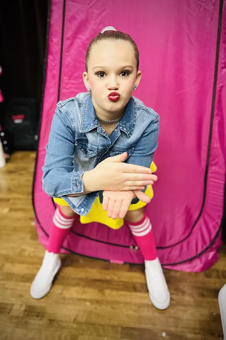 Broadway Bound Dance Centre Picture 5