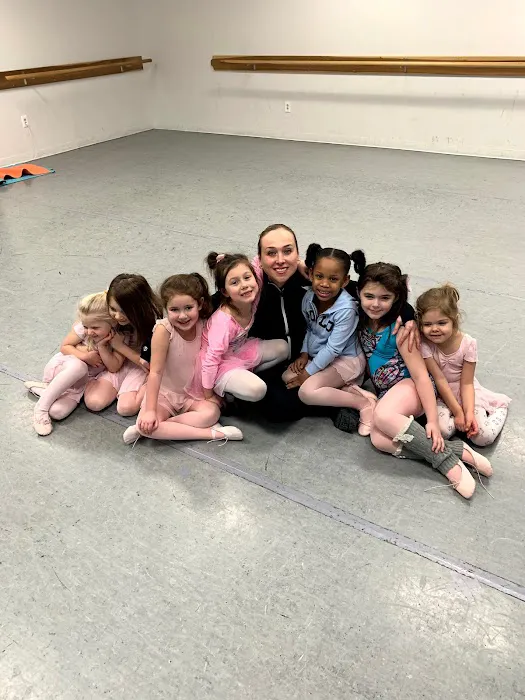 The ML Dance Academy Picture 9