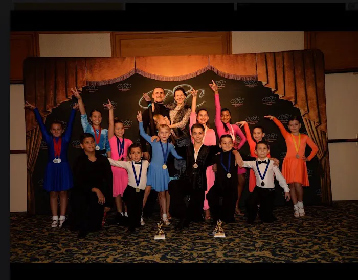 Time To Dance Professional Studio Picture 4