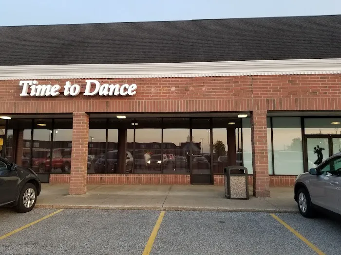 Time To Dance Professional Studio Picture 10