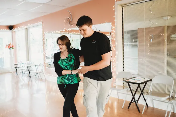 Dance D'Elegance - Adult Ballroom Dance Studio Picture 8