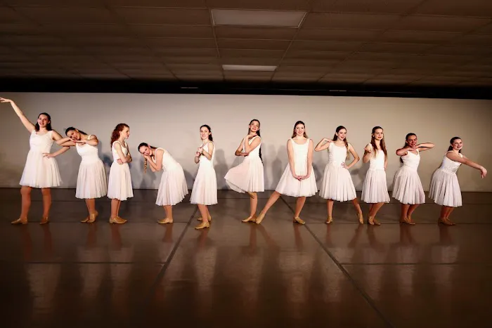 Opus II Dance Studio Picture 9