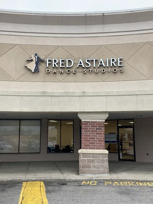 Fred Astaire Dance Studios Picture 3
